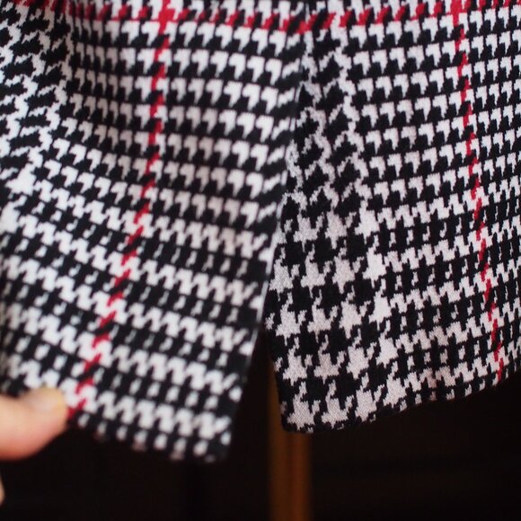 Talbots | Cotton Houndstooth Stripe Skirt w Faux Leather Trim - Picture 6 of 7